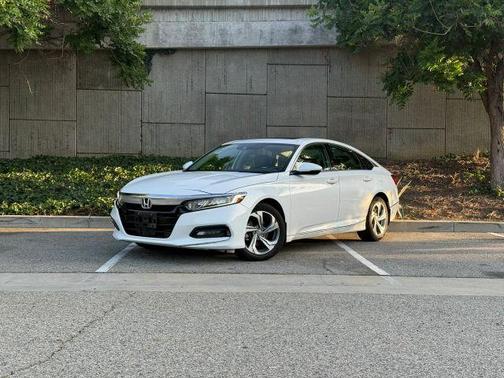 White 2018 Honda Accord EX-L