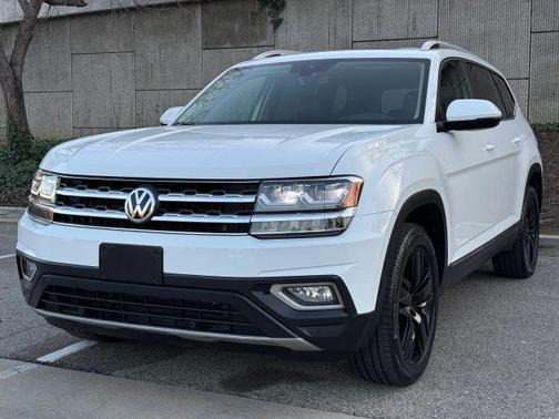 Pure White 2018 Volkswagen Atlas 3.6L SEL