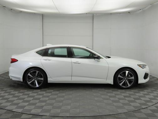 2025 Acura TLX Technology