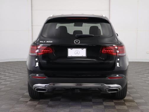 2022 Mercedes-Benz GLC 300 Base