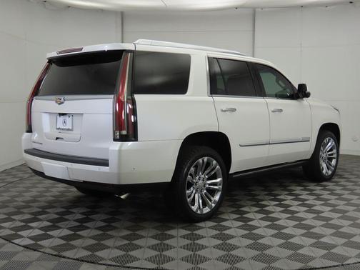 2017 Cadillac Escalade Premium Luxury