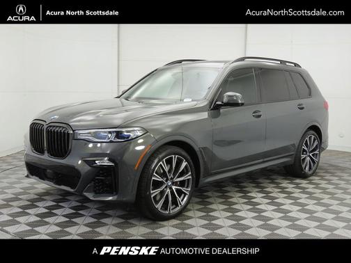 2021 BMW X7 M50i