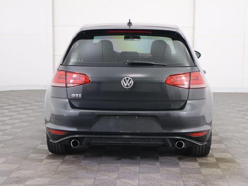 2015 Volkswagen Golf GTI S