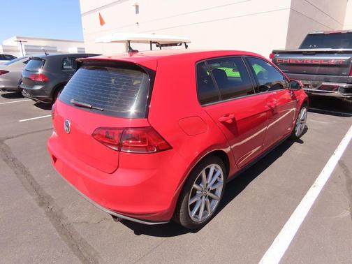 2017 Volkswagen Golf GTI S 4-Door