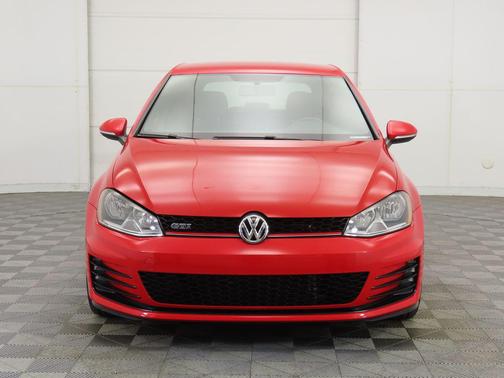 2017 Volkswagen Golf GTI S 4-Door