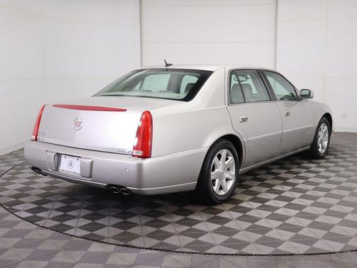 2006 Cadillac DTS 