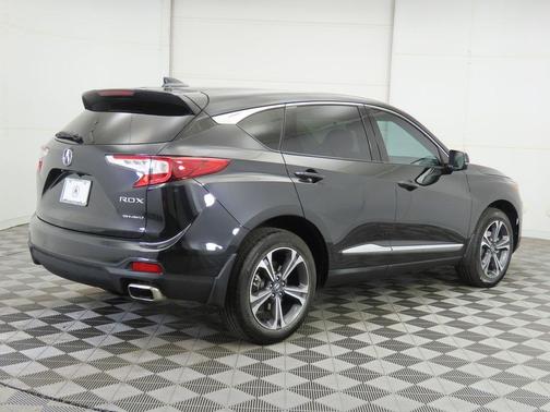 2023 Acura RDX Advance Package