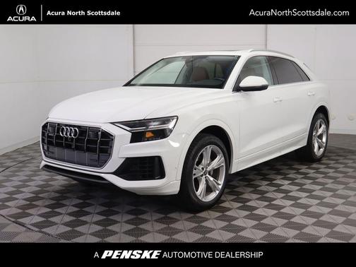 2022 Audi Q8 55 Premium Plus