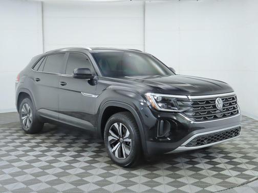 2025 Volkswagen Atlas Cross Sport 2.0T SE