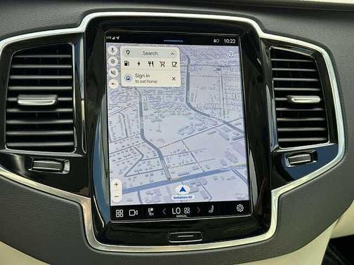 Platinum Grey 2024 Volvo XC90 Plus