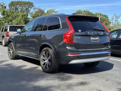 2022 Volvo XC90 T6 Inscription