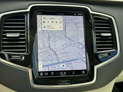 Platinum Grey 2024 Volvo XC90 Plus