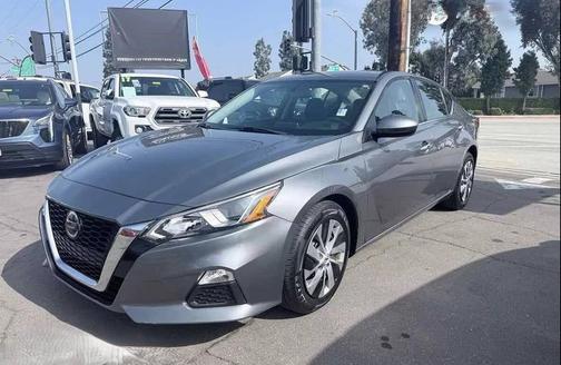 2020 Nissan Altima S FWD