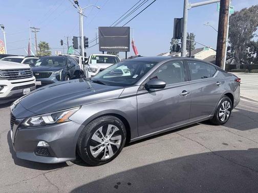 2020 Nissan Altima S FWD