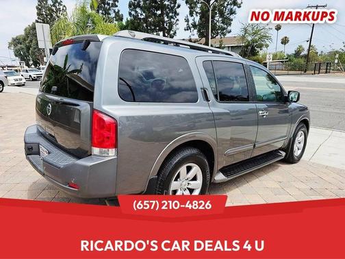 2013 Nissan Armada SV