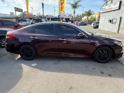 2019 Kia Optima LX