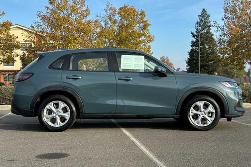 2023 Honda HR-V 