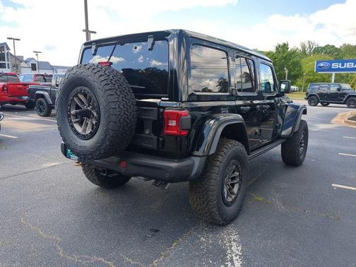 2025 Jeep Wrangler Rubicon 392