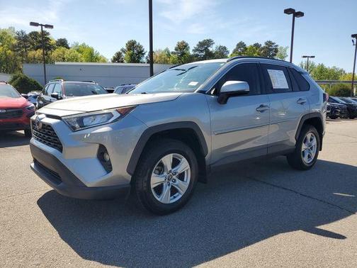Silver Sky Metallic 2020 Toyota RAV4 XLE