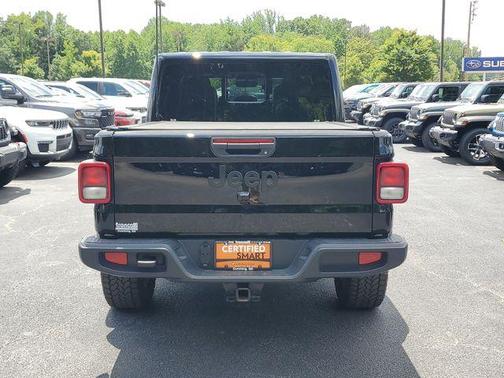 2024 Jeep Gladiator Nighthawk