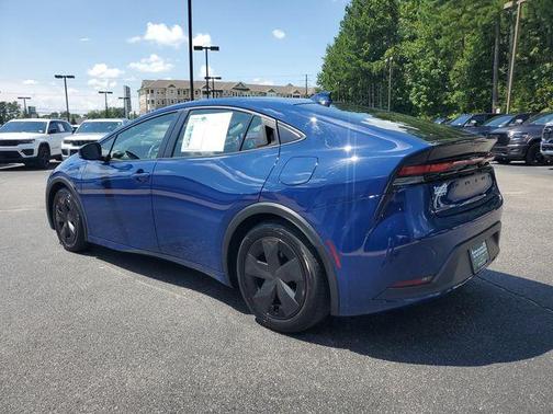 2024 Toyota Prius LE