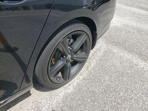 Crystal Black Pearl 2024 Honda Accord Hybrid Sport-L