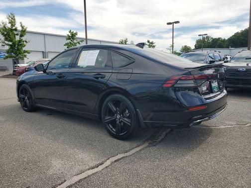 Crystal Black Pearl 2024 Honda Accord Hybrid Sport-L