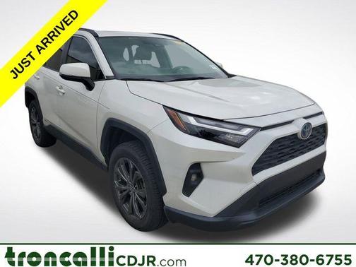 2022 Toyota RAV4 Hybrid XLE Premium