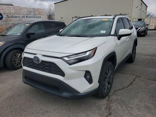 2022 Toyota RAV4 Hybrid XLE Premium