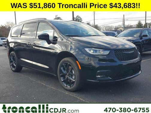 2026 Chrysler Pacifica Select