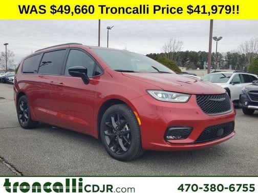 2026 Chrysler Pacifica Select