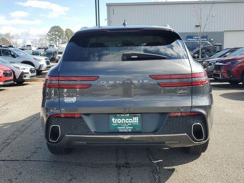 2022 Genesis GV70 2.5T