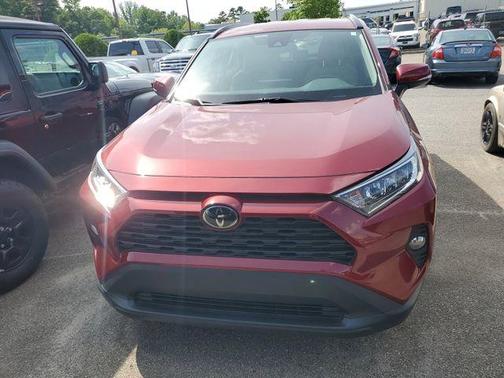 2021 Toyota RAV4 XLE
