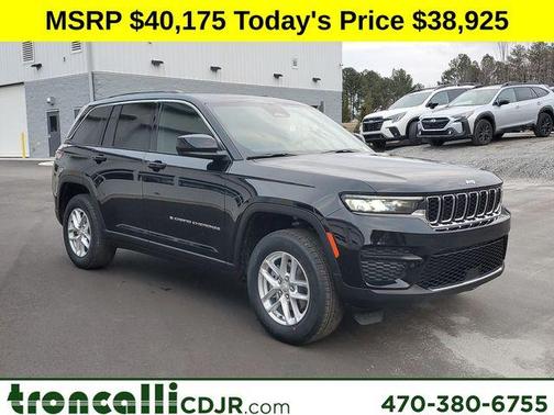 2025 Jeep Grand Cherokee Laredo