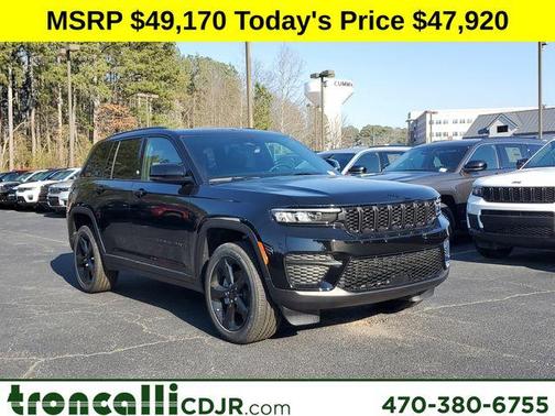 2025 Jeep Grand Cherokee Laredo