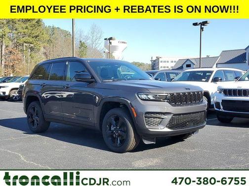 2025 Jeep Grand Cherokee Laredo