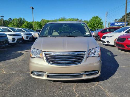 Sandstone 2016 Chrysler Town & Country Touring