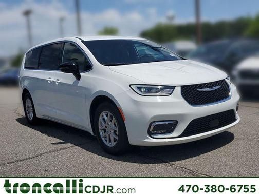 Bright White Clearcoat 2025 Chrysler Pacifica Select