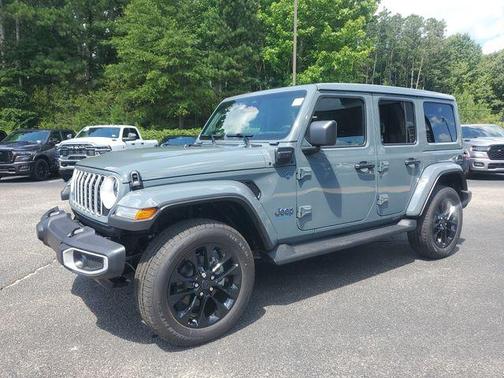 2025 Jeep Wrangler 4xe Sahara