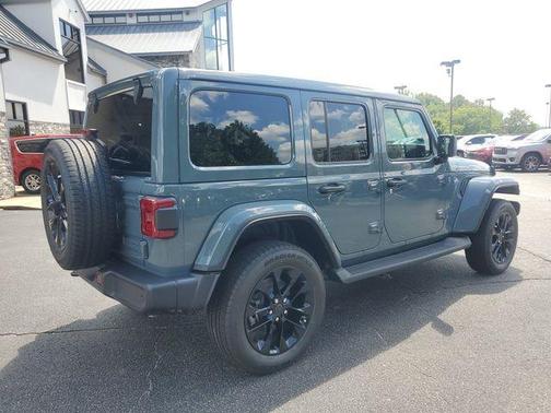 2025 Jeep Wrangler 4xe Sahara