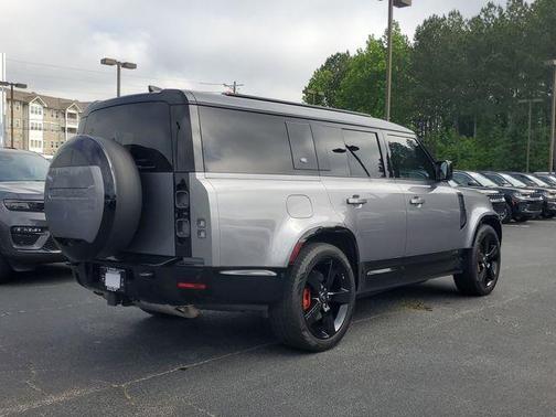 2024 Land Rover Defender P400 X