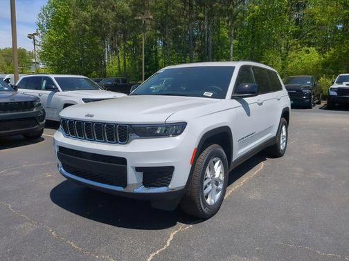 2025 Jeep Grand Cherokee L Laredo