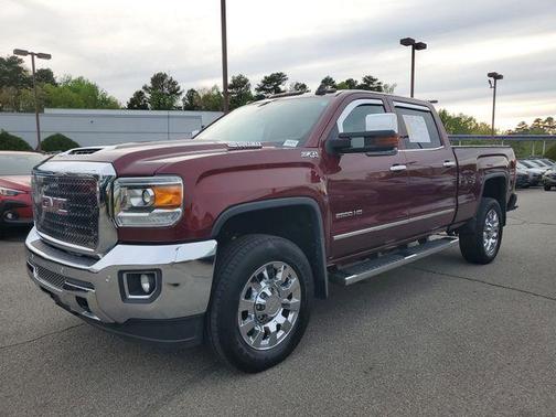 Deep Garnet Metallic 2017 GMC Sierra 2500 SLT