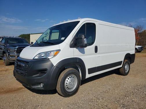 2026 RAM ProMaster 1500 Low Roof