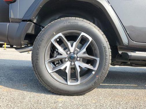 Granite Crystal Clearcoat Metallic 2025 Jeep Wrangler 4xe Sport