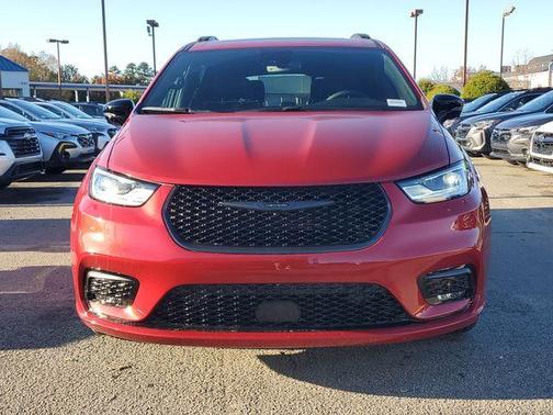 2026 Chrysler Pacifica Limited