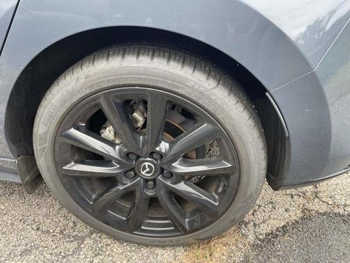 Polymetal Gray Metallic 2023 Mazda Mazda3 2.5 S Carbon Edition