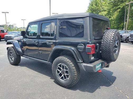 2025 Jeep Wrangler Rubicon