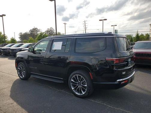 2024 Jeep Wagoneer Series II