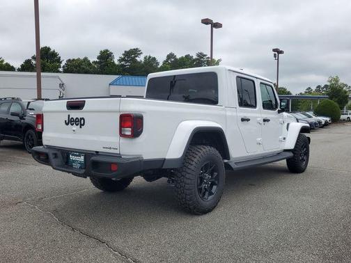 2025 Jeep Gladiator Sport